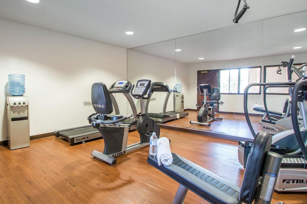 Greenstay Inn & Suites Court View 斯普林菲尔德 外观 照片