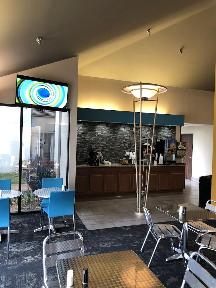 Greenstay Inn & Suites Court View 斯普林菲尔德 外观 照片