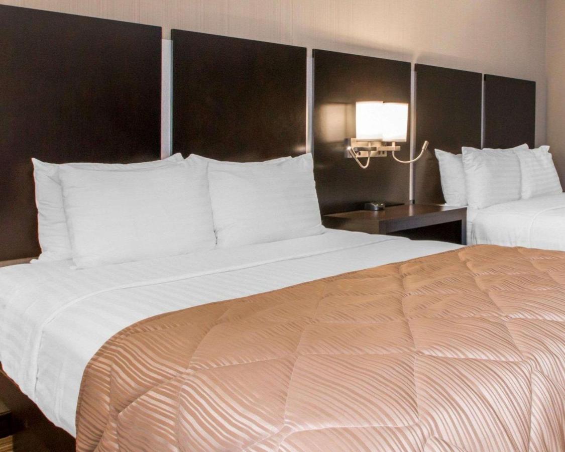 Greenstay Inn & Suites Court View 斯普林菲尔德 外观 照片