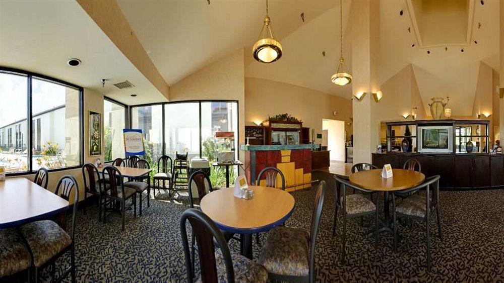 Greenstay Inn & Suites Court View 斯普林菲尔德 外观 照片
