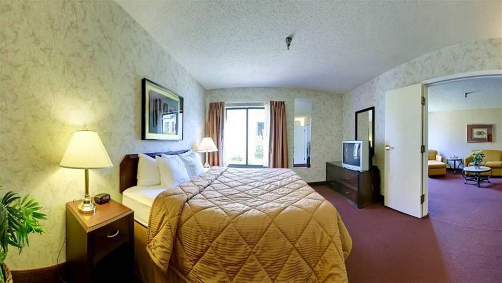 Greenstay Inn & Suites Court View 斯普林菲尔德 外观 照片